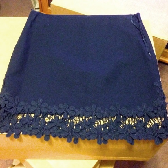 Zara Floral Applique Canvas Embroidered Skirt - Picture 4 of 4